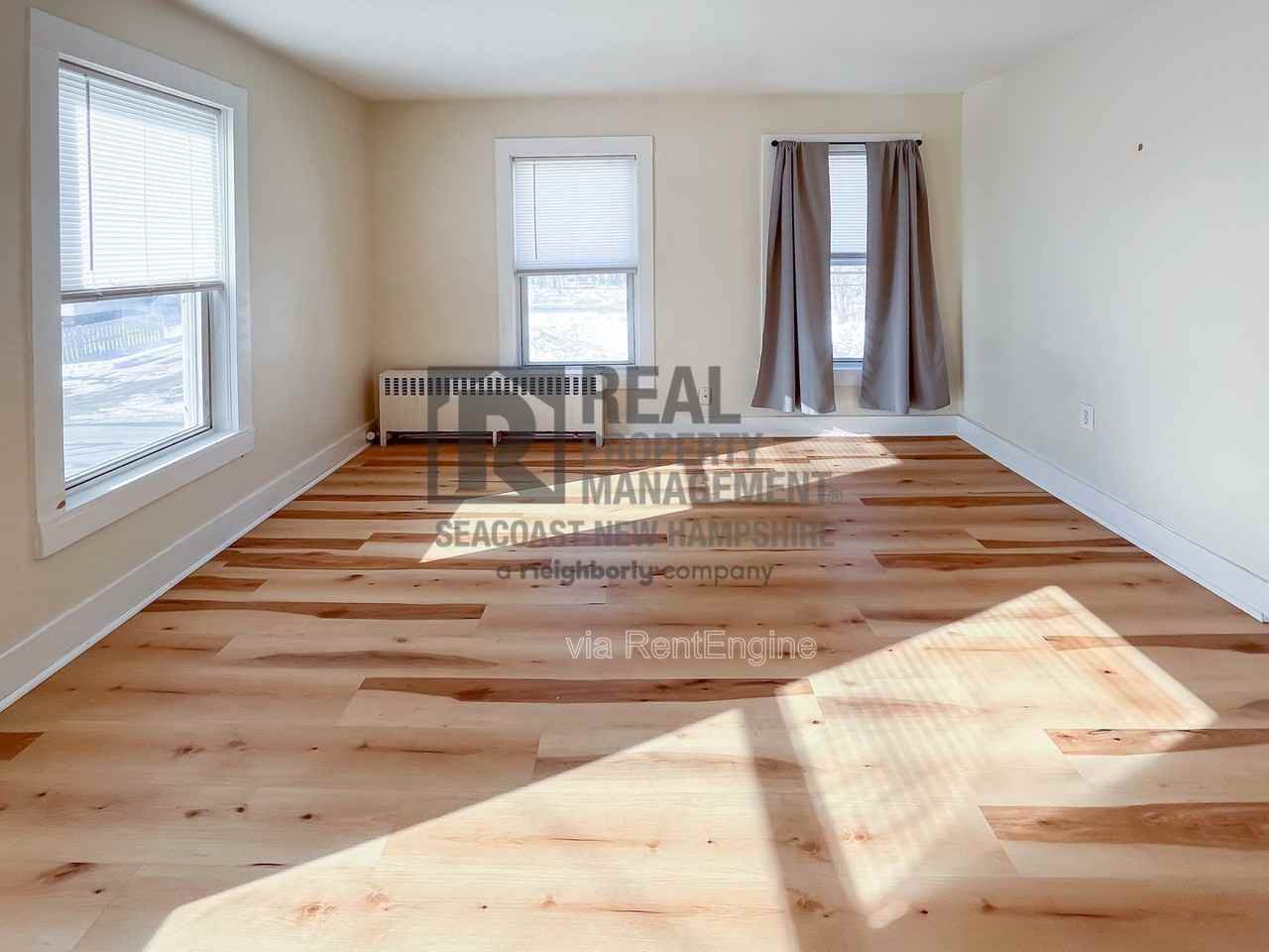 31 Park St #A - Photo 4 of 14