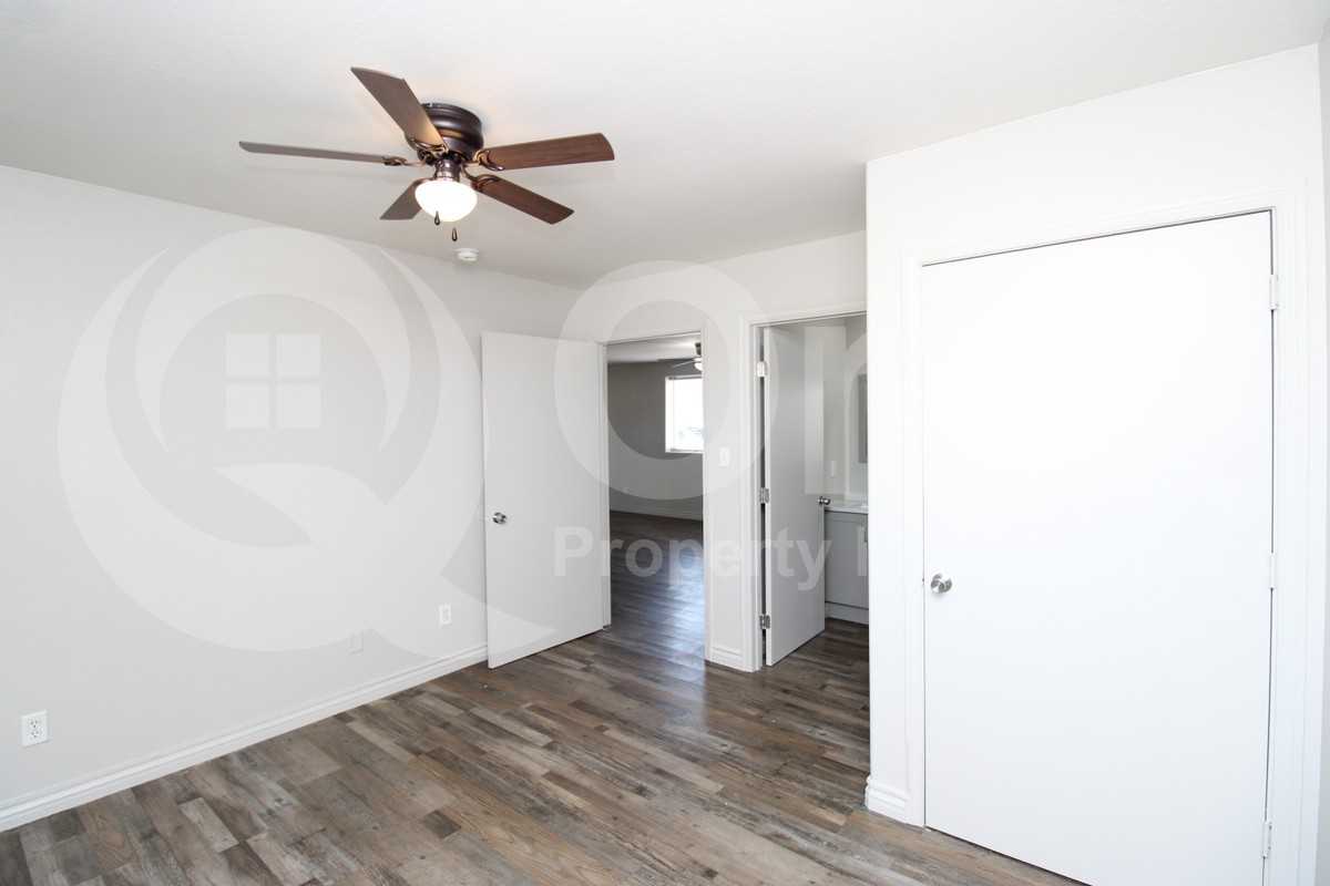 1702 S 4th St #2 - Photo 6 of 15