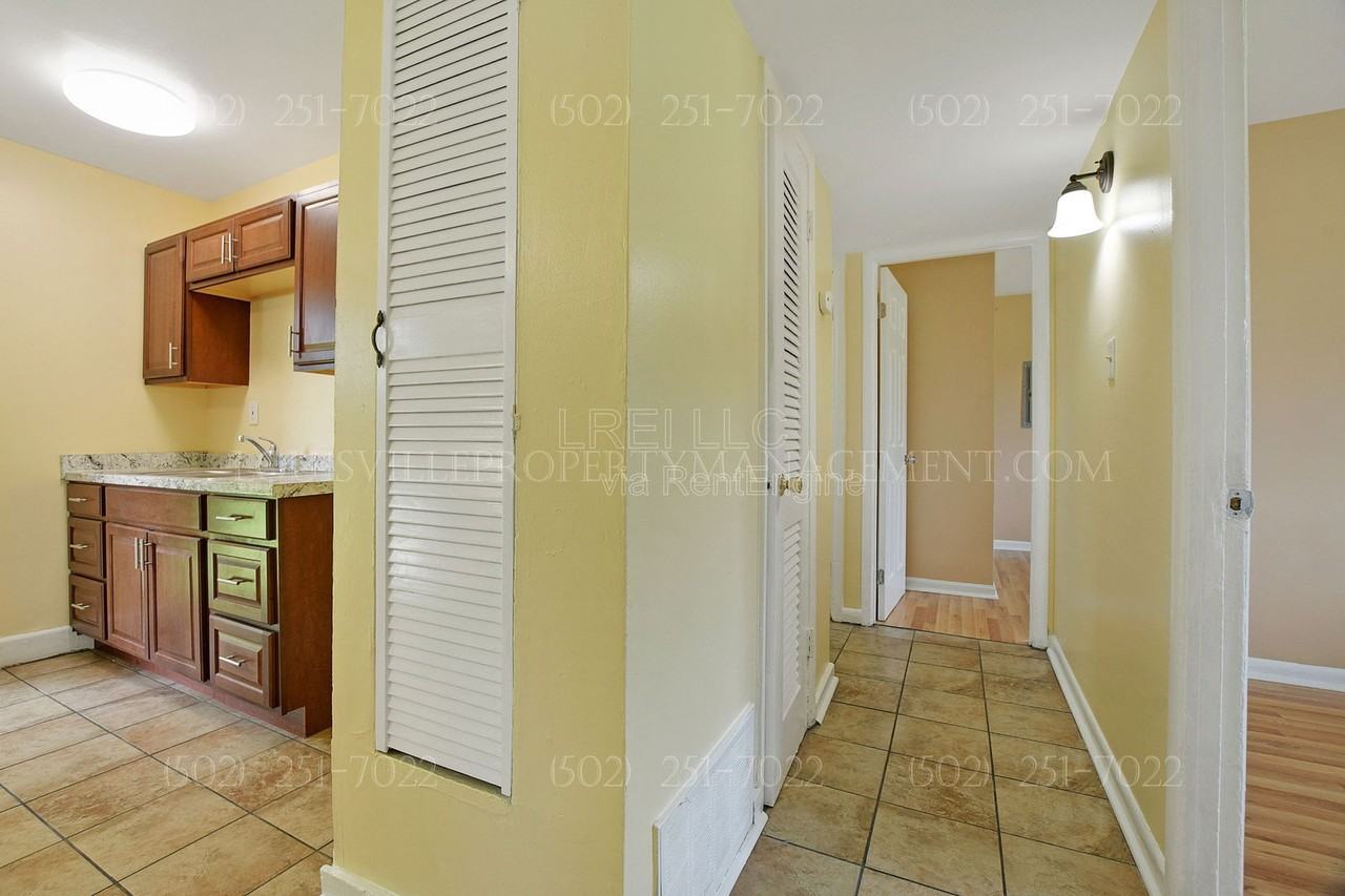 4403 Plantus Pl - Photo 4 of 18