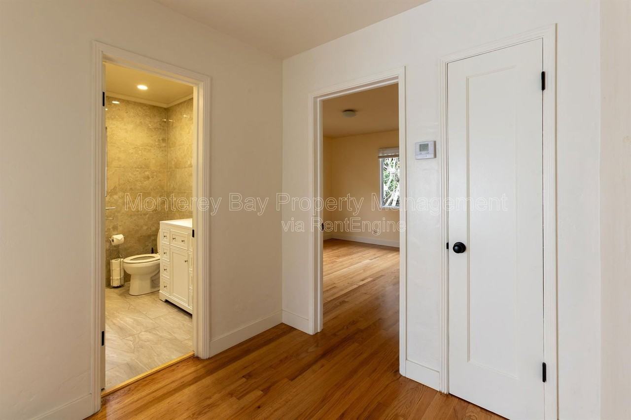 581 Figueroa St - Photo 4 of 16