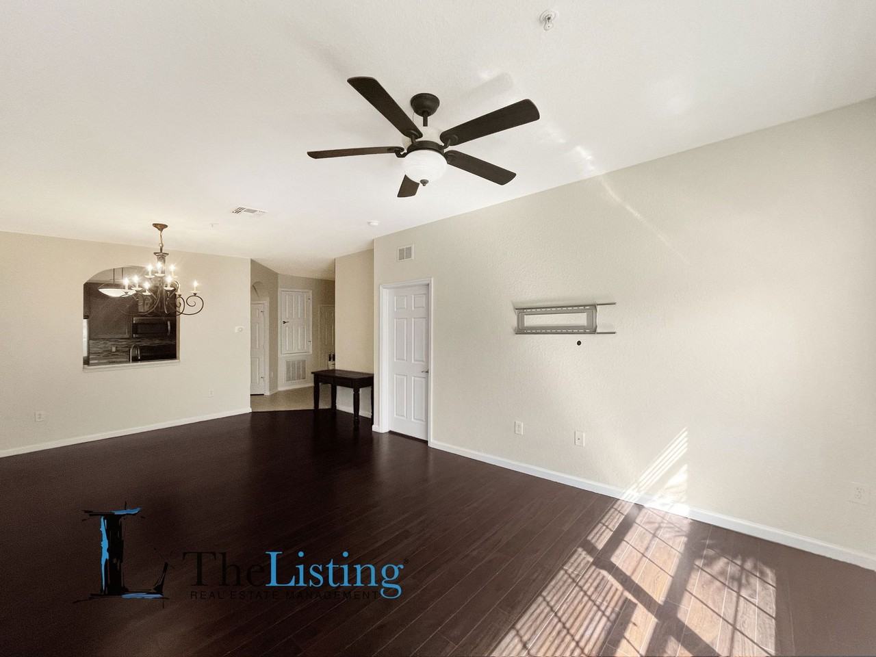 8630 Buccilli Dr #205 - Photo 4 of 28