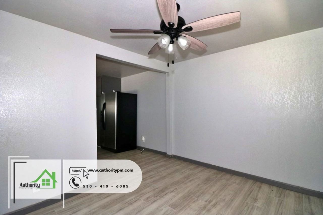 4680 Meade St - Photo 4 of 12