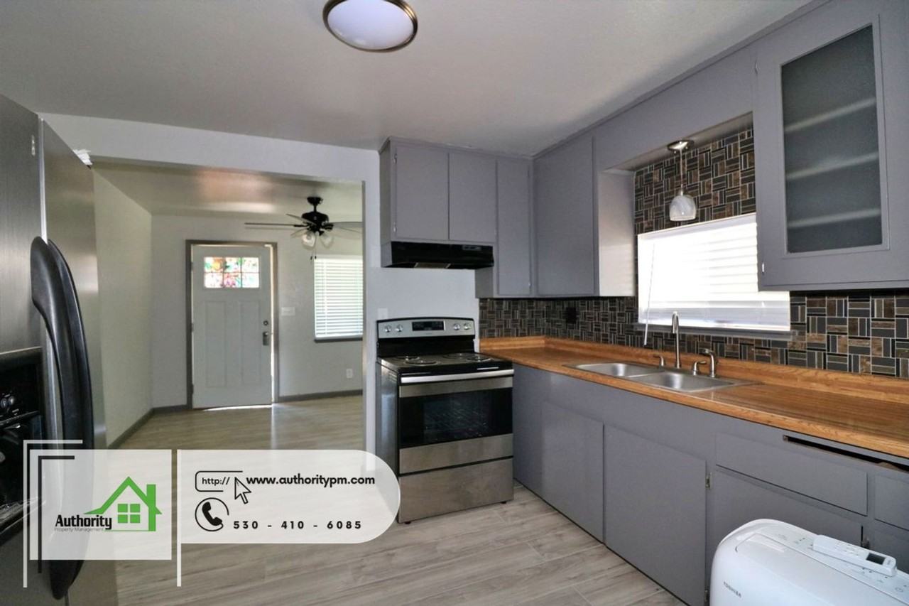 4680 Meade St - Photo 7 of 12