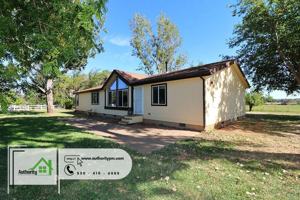 featured image of 22233 Venzke Rd