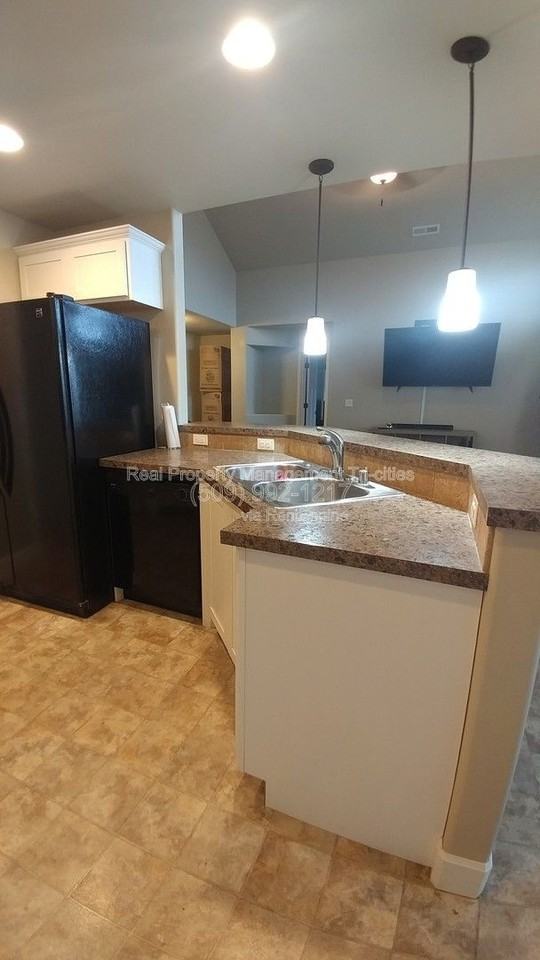 605 Pradera Ct - Photo 6 of 17