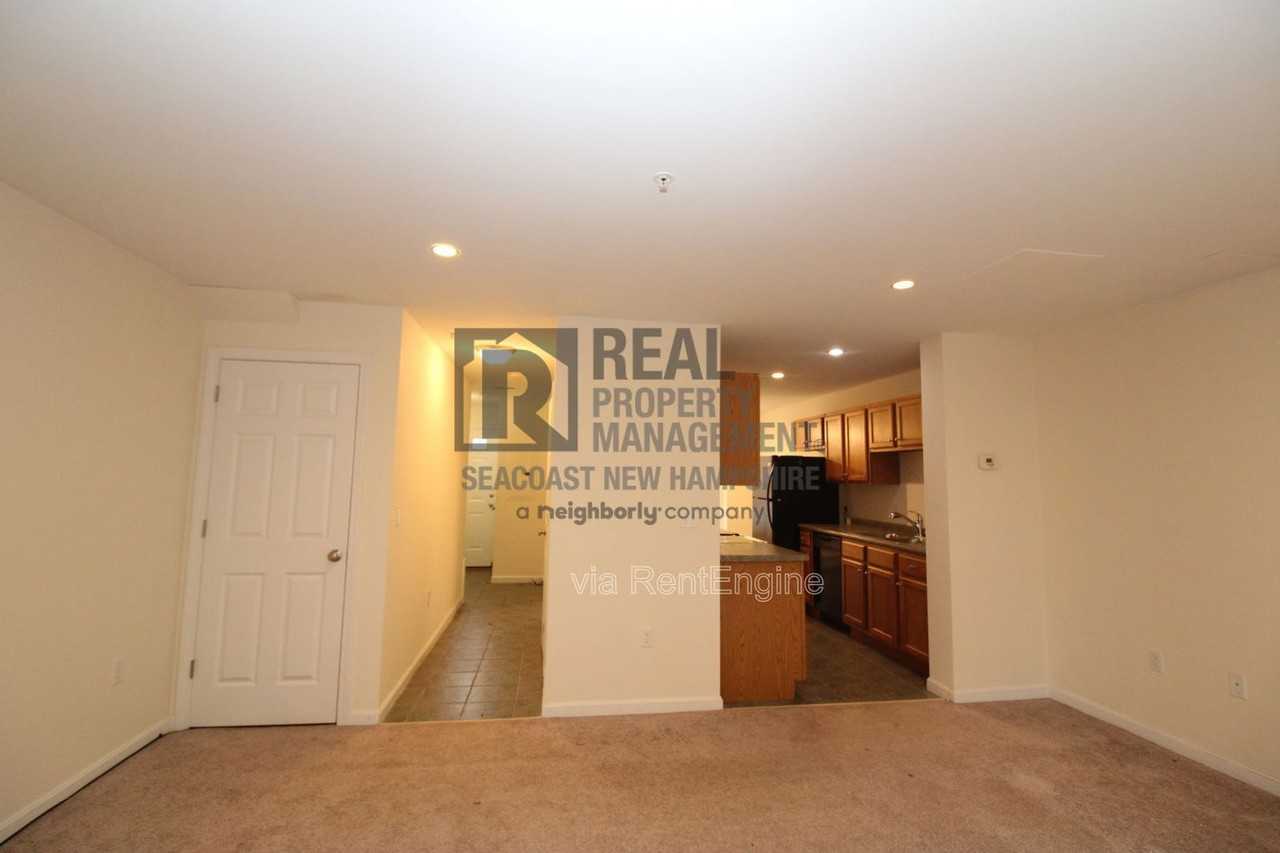 2 Waverly Dr - Photo 5 of 15