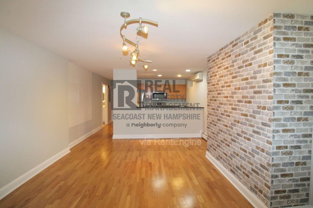 159 State St #1A - Photo 5 of 18