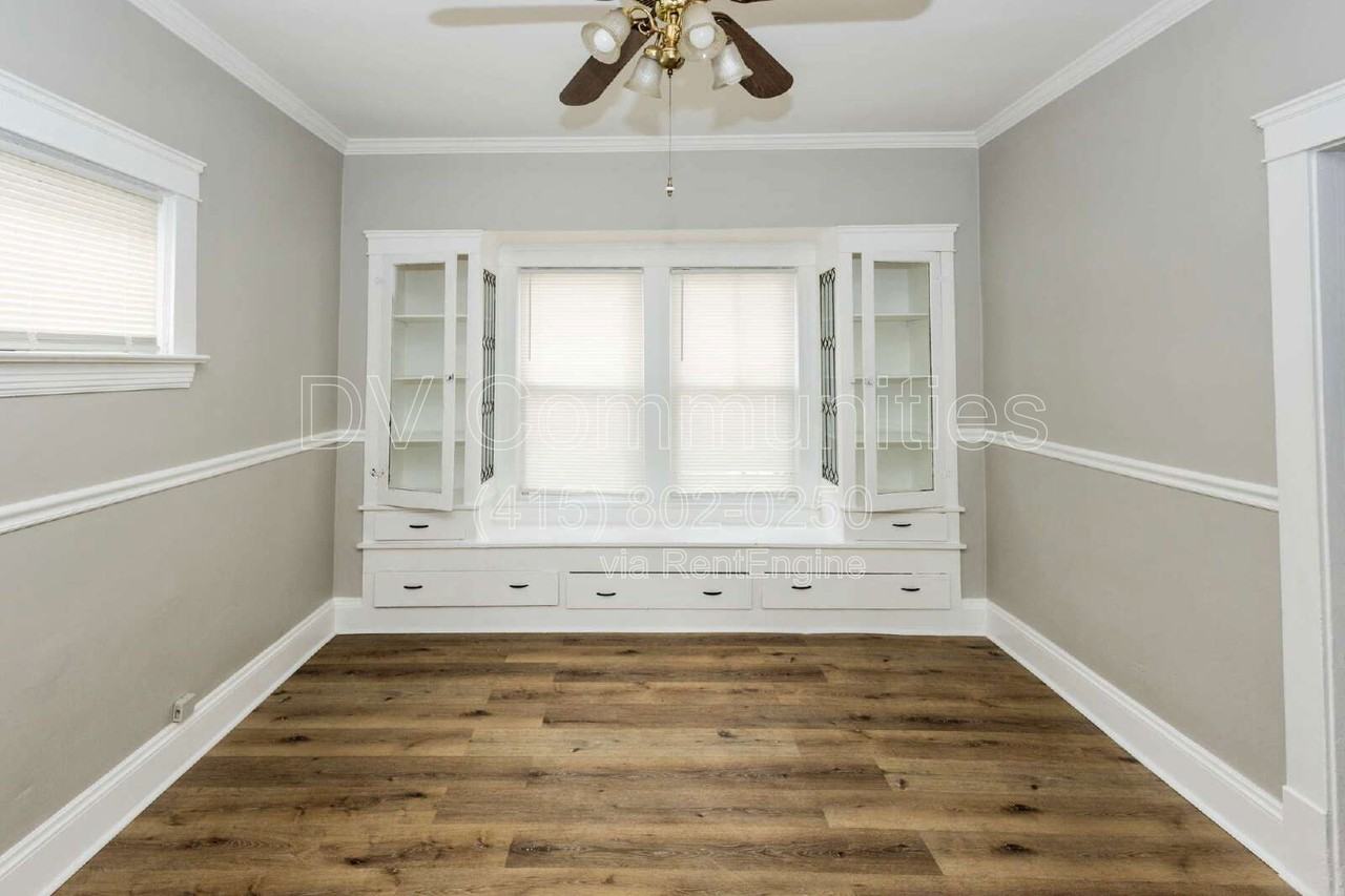 3288 W 91st St - Photo 3 of 18