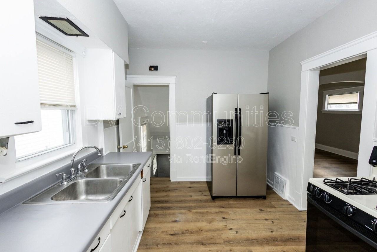 3288 W 91st St - Photo 7 of 18