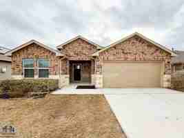 featured image of 1405 Redwood Crk