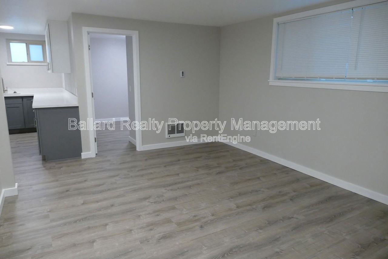 2233 Nw 59th St #2 - Photo 2 of 10