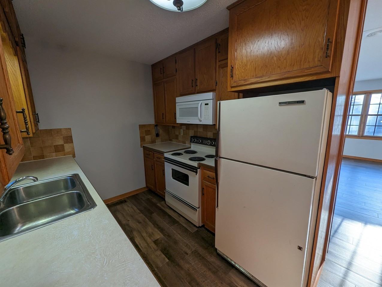 1109 Boone St #1109 - Photo 5 of 10