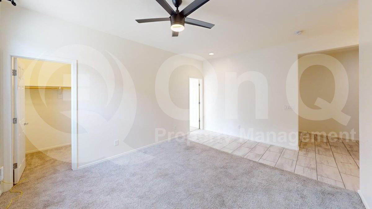 6944 W Golden Ln - Photo 7 of 23