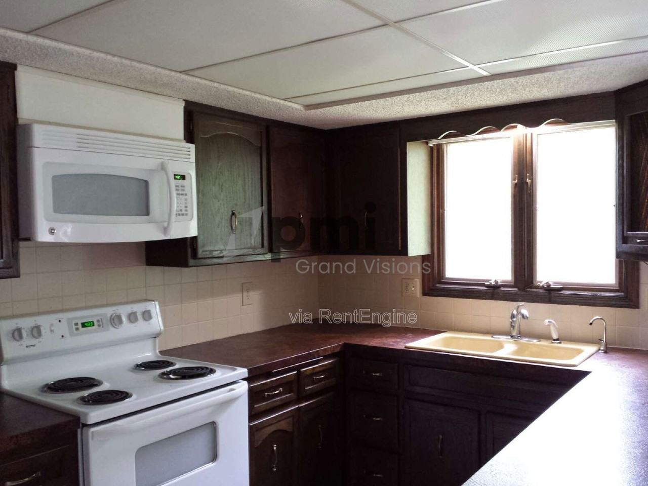 536 W Ash Ave - Photo 2 of 19