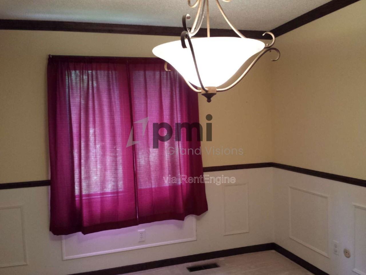 536 W Ash Ave - Photo 7 of 19