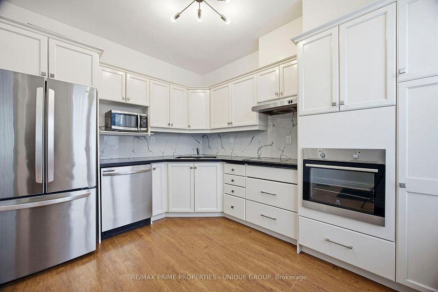 589 Logan Avenue #Main - Photo 2 of 14