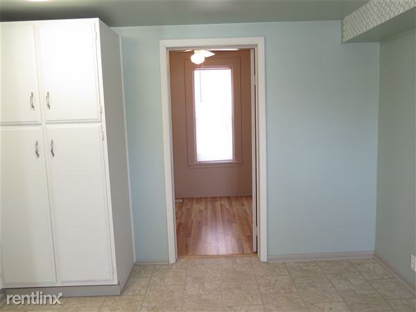 502 W Sherman St - Photo 3 of 14