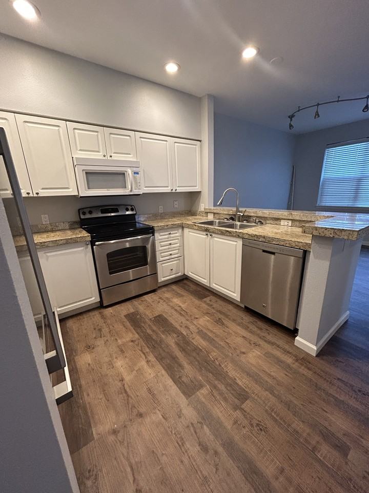 1810 Se Cutter Ln #1810 - Photo 6 of 19