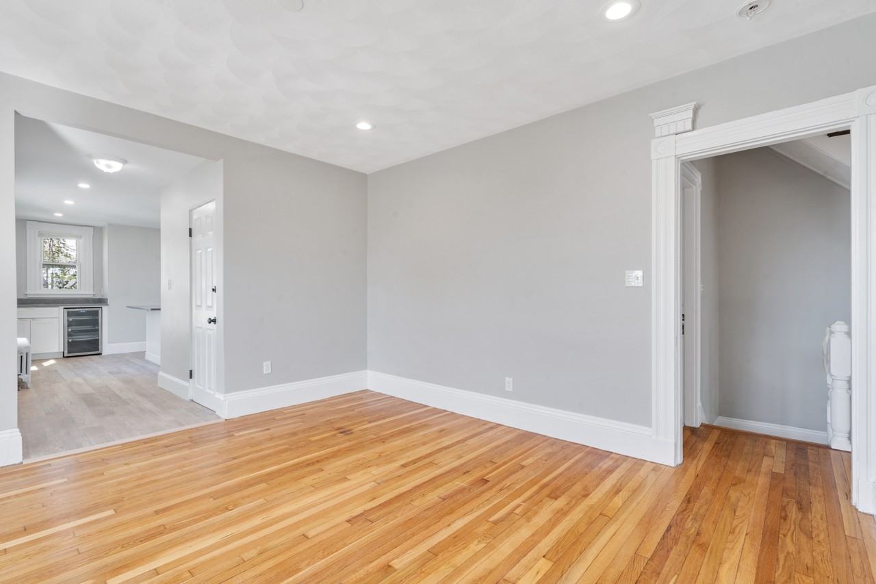 12 Beltran St #12-2 - Photo 4 of 12