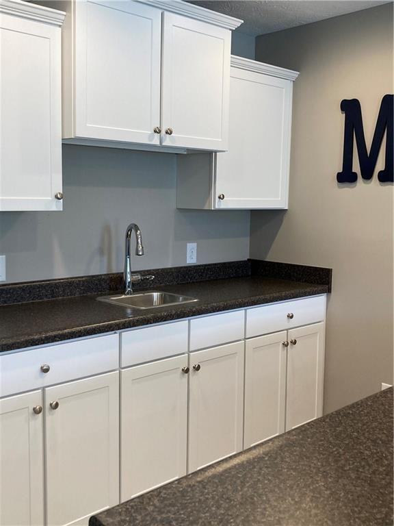 9408 Park Meridian Dr #1 - Photo 6 of 36