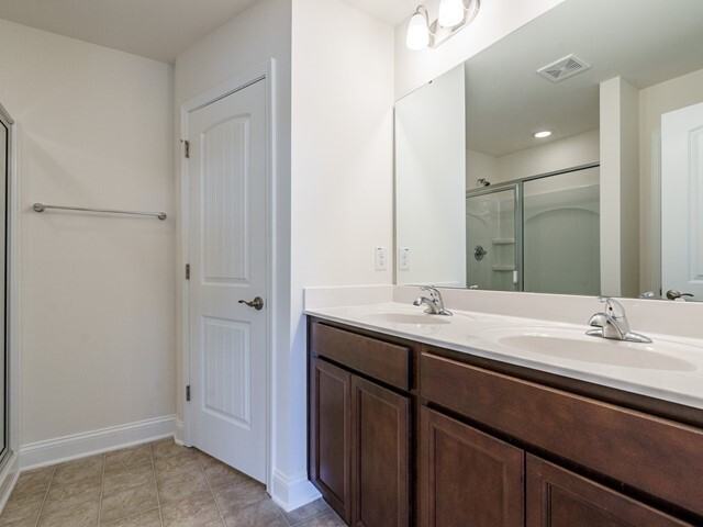 3956 Weavers Pond Dr #3956 - Photo 6 of 20