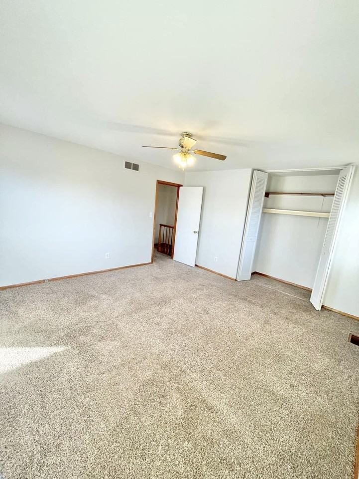 2901 Lewis Ln #2901 - Photo 3 of 12