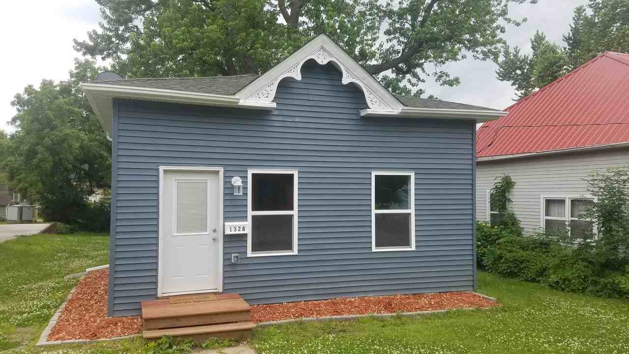 1328 East Ave - Photo 2 of 14