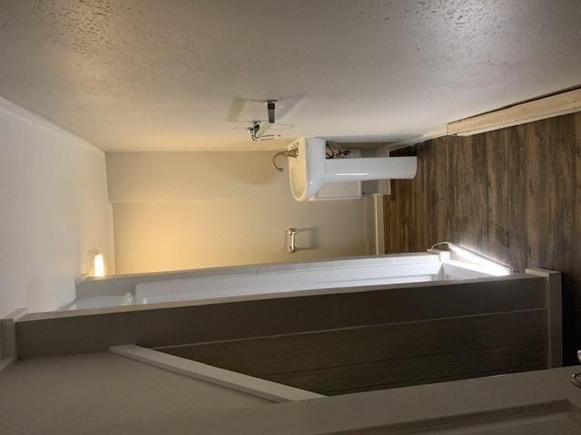 1124 Locust St #4 - Photo 5 of 7