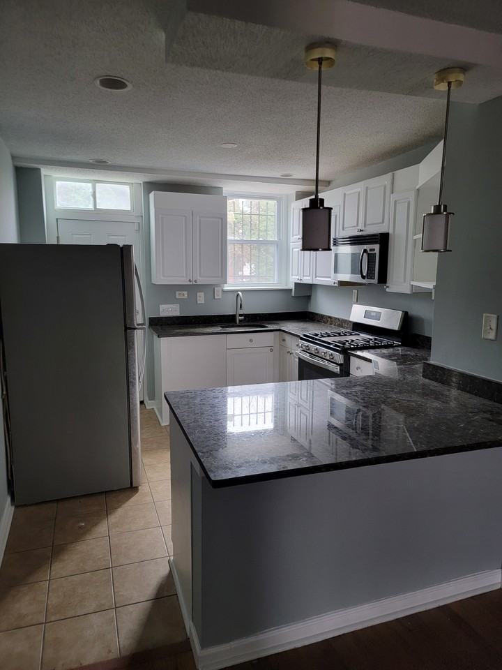 3533 W Belvedere Ave - Photo 6 of 11