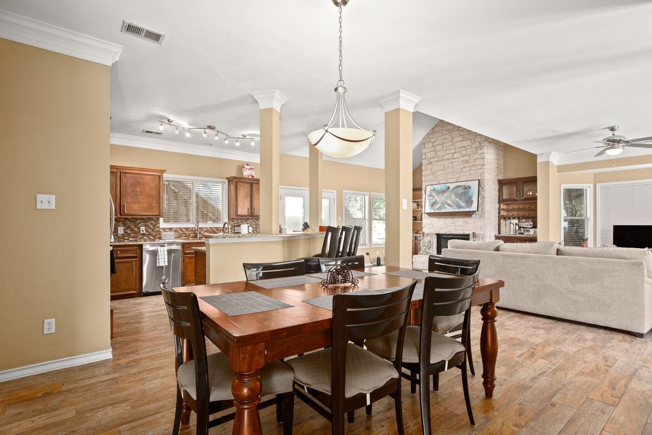 6108 Cape Coral Dr - Photo 7 of 13