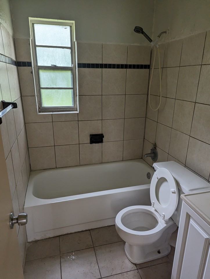 1710 Rose Blvd - Photo 6 of 7