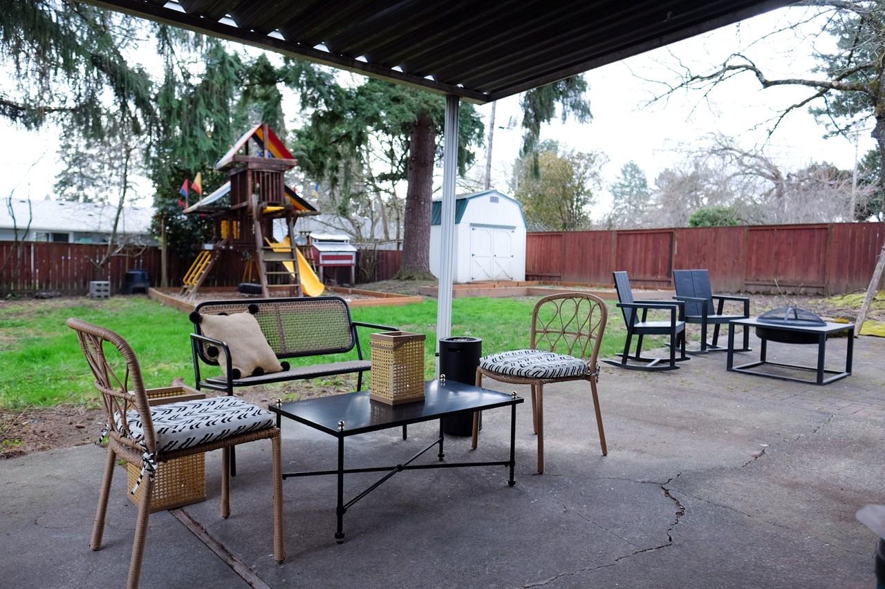 13000 Sw Walker Rd - Photo 5 of 24