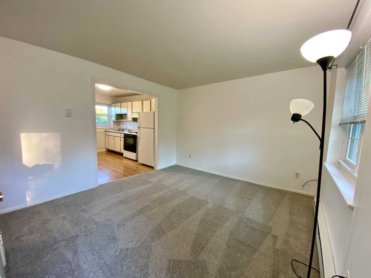 21 Old Grove St #6 - Photo 3 of 9