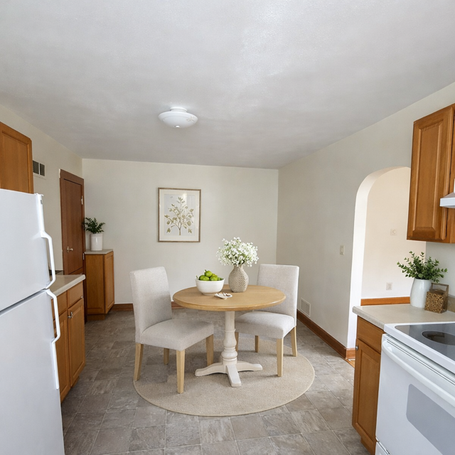 18 Cleveland Ave #4 - Photo 4 of 13