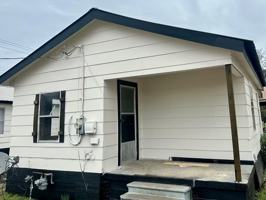 featured image of 718 18th St N