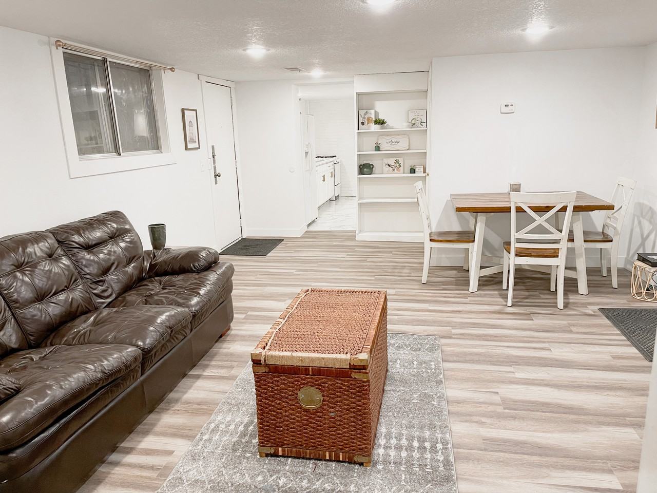 1336 23rd St #6 - Photo 2 of 16