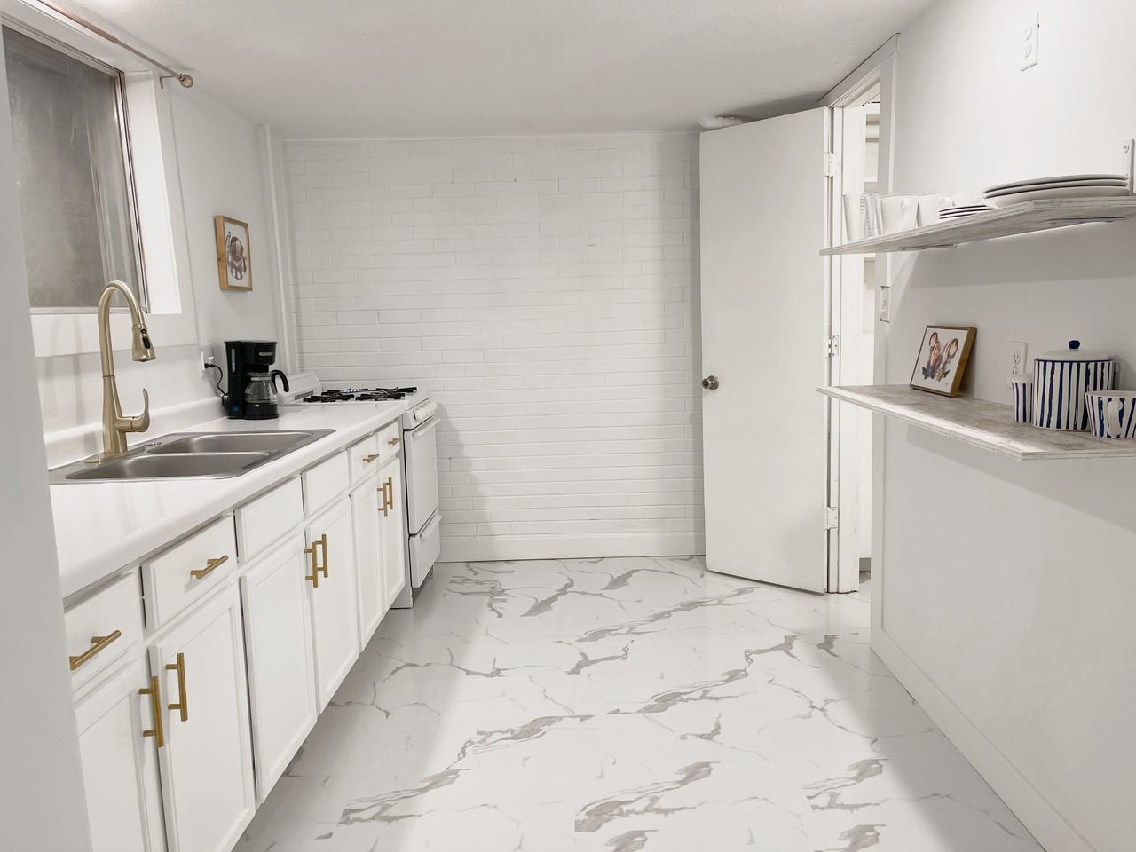 1336 23rd St #6 - Photo 5 of 16