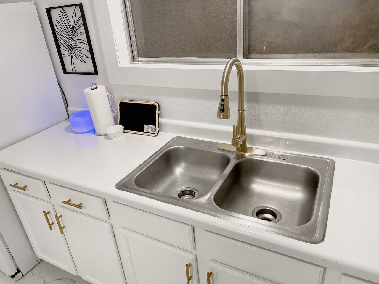 1336 23rd St #6 - Photo 6 of 16