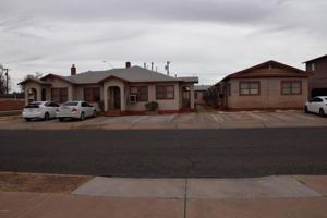 featured image of 405 W Oak St #A