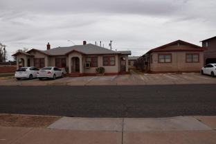 405 W Oak St #A - Photo 1 of 1