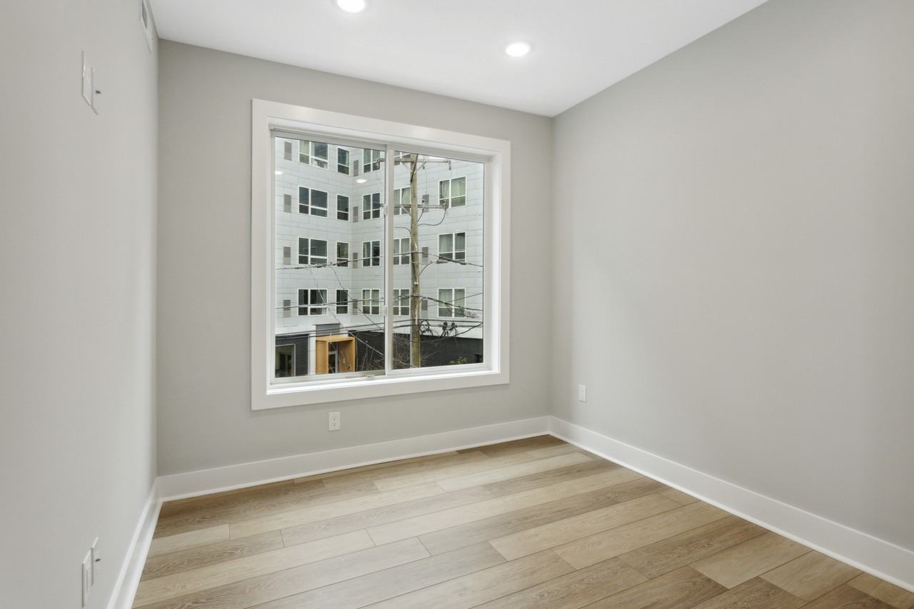 2120 Berges St #4 - Photo 6 of 24