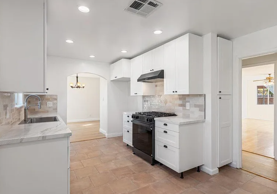 44417 12th Street West - Photo 3 of 7