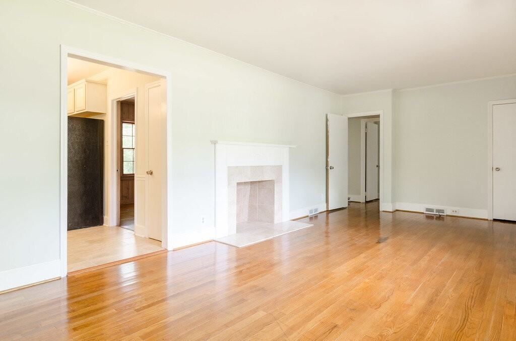 827 Glendora Dr - Photo 4 of 25