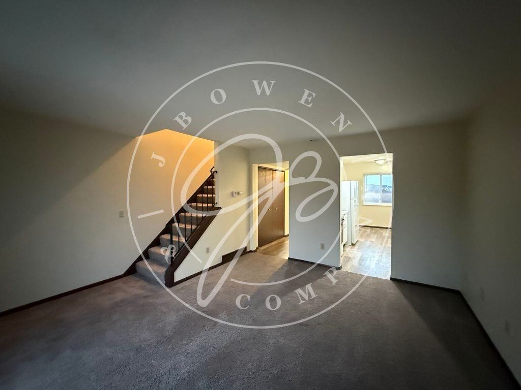 7373 Ayers Rd - Photo 5 of 10