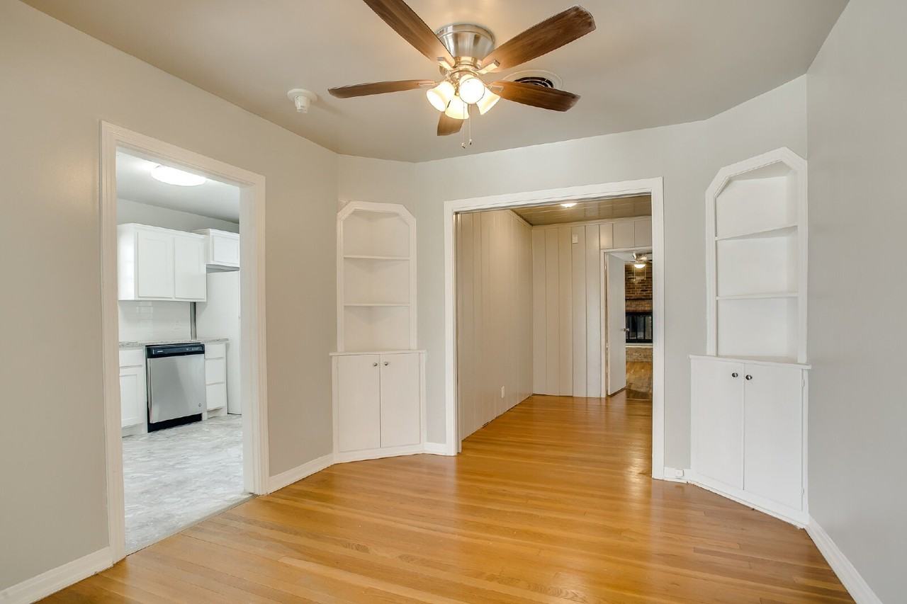 2412 22nd St - Photo 6 of 18