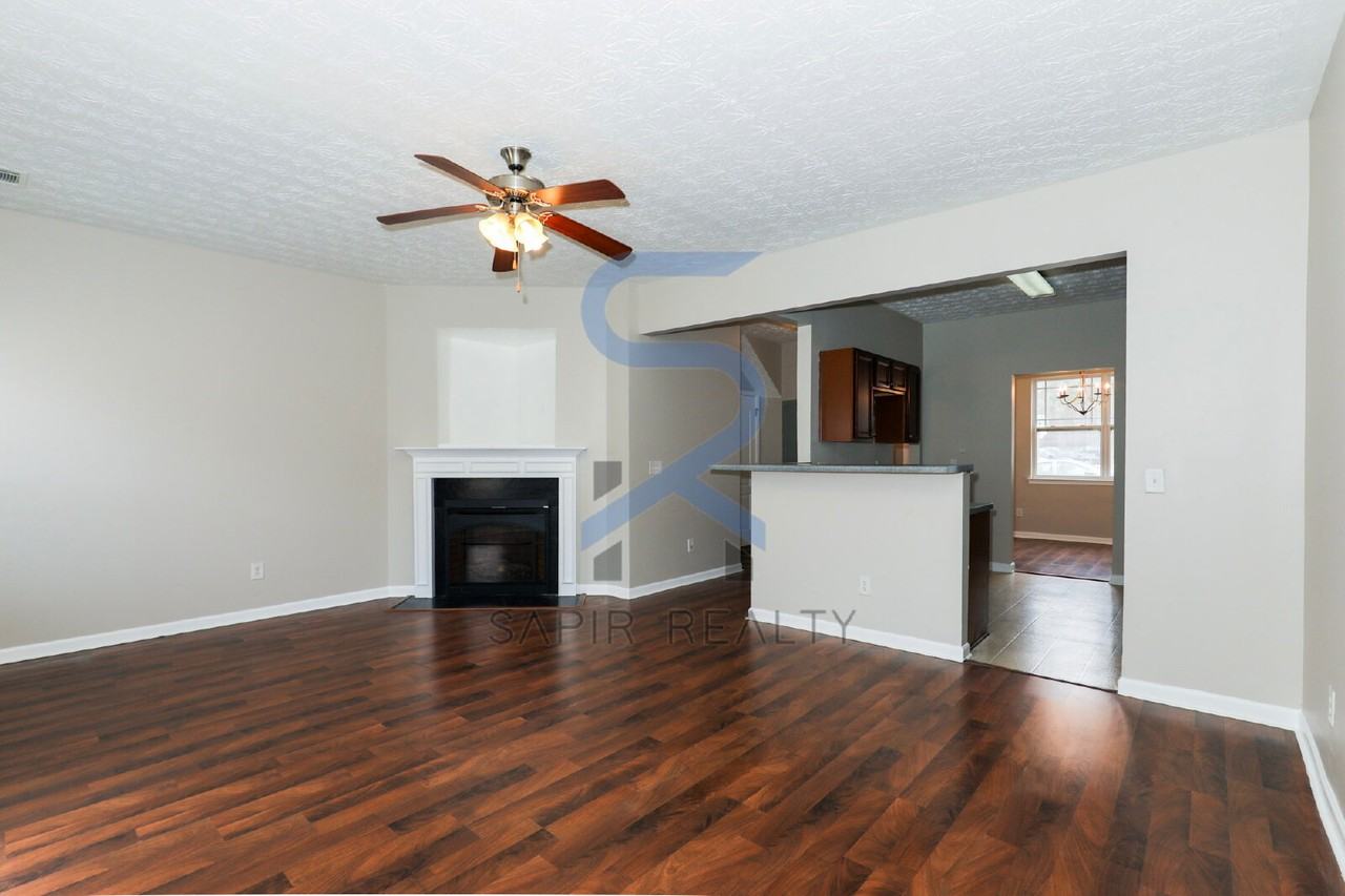 6212 Ellenwood Dr - Photo 2 of 20