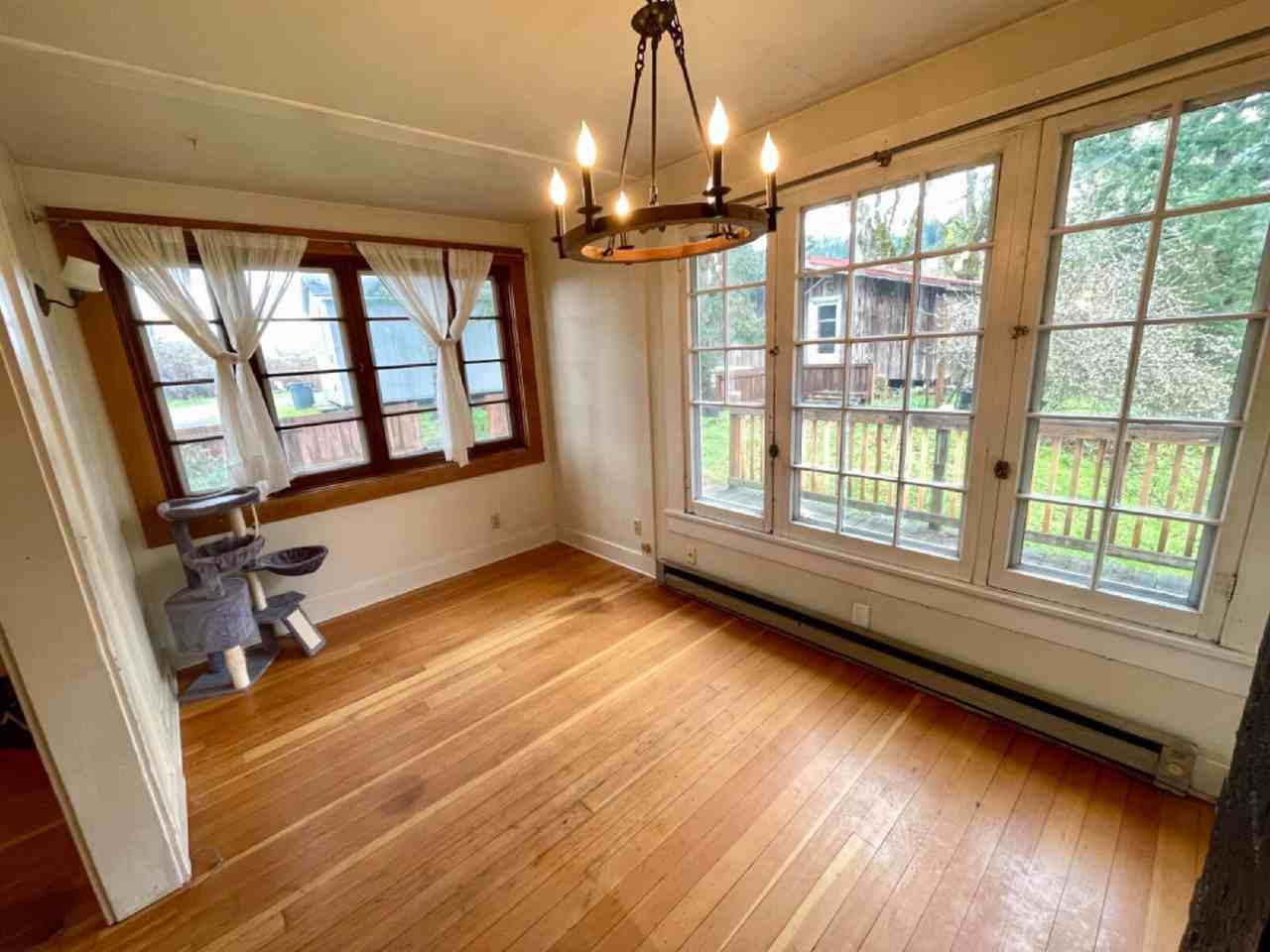 86701 Franklin Blvd - Photo 4 of 24