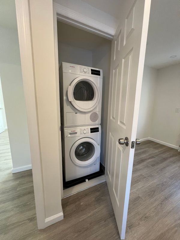 35 Macarthur Ave - Photo 3 of 18