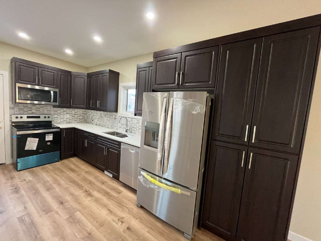 254 A - 254 Antonini Court - Photo 4 of 17