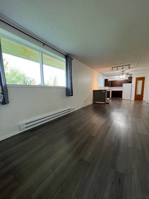 2610 B - 2610 7th Street East - Photo 4 of 19